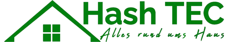 Logo von HashTEC: Dachsymbol mit Firmenname und Slogan „Alles rund ums Haus“ für Rundum-Service in Außenflächenpflege.